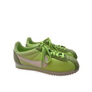 NWOB Woman’s Nike Cortez Shoes Neon Green Size 7.5 24.5cm